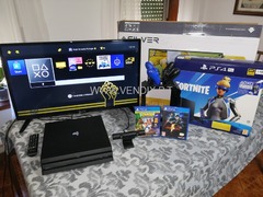 Vendo Combo ps4 pro accesorios y TV 32"