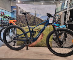 2023 Trek Supercaliber 9.8 XT