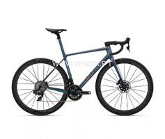 2025 Giant TCR Advanced SL 1 AXS Road Bike ( INDORACYCLES.COM )