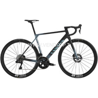 2026 Canyon Ultimate CFR Di2 Road Bike (WORLDRACYCLES)